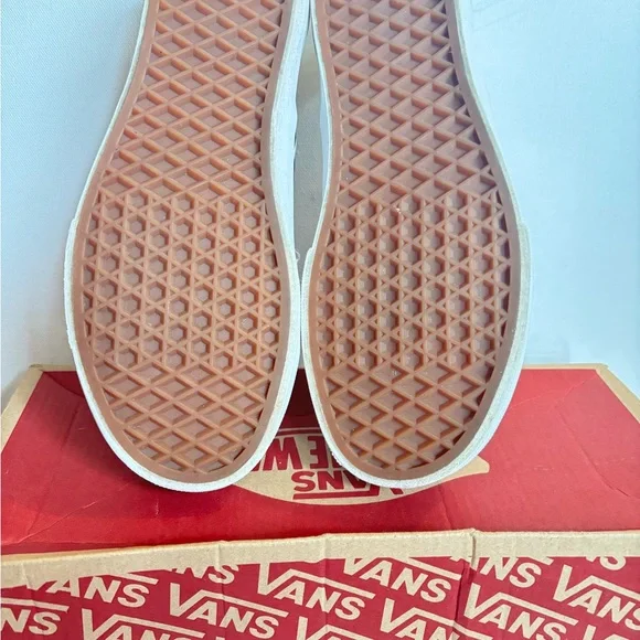 Vans Classic Slip-On Checkerboard Shoe - Picture 8 of 9
